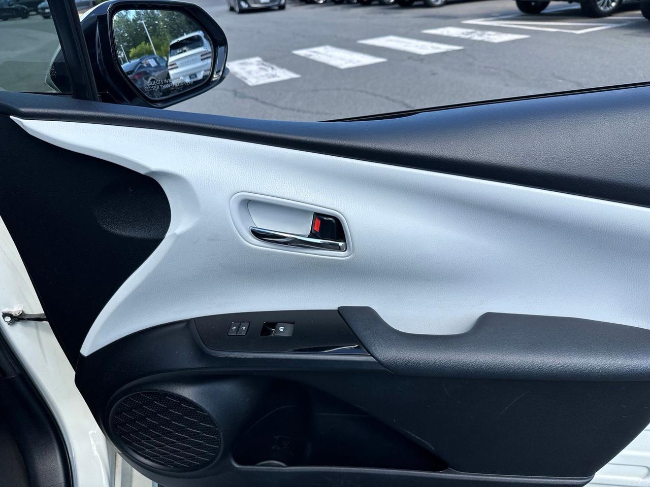 2018 Toyota Prius Four Touring Chantilly VA