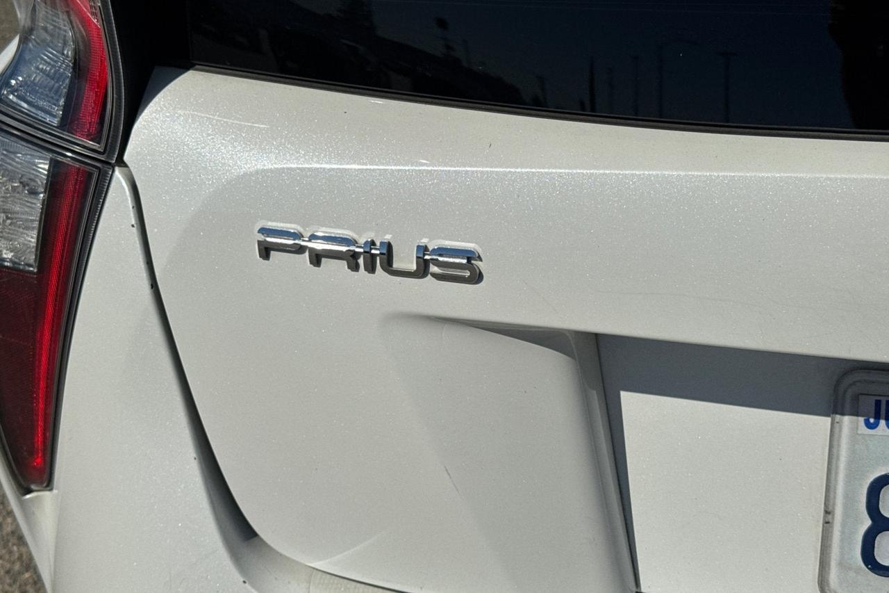 2018 Toyota Prius One Roseville CA