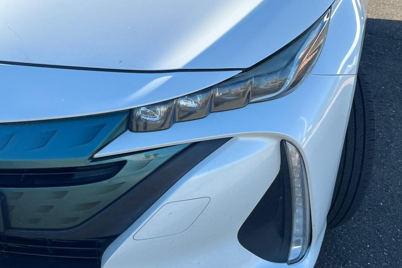 2018 Toyota Prius Prime Plus Roseville CA