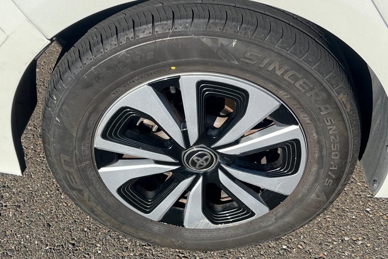 2018 Toyota Prius Prime Plus Roseville CA
