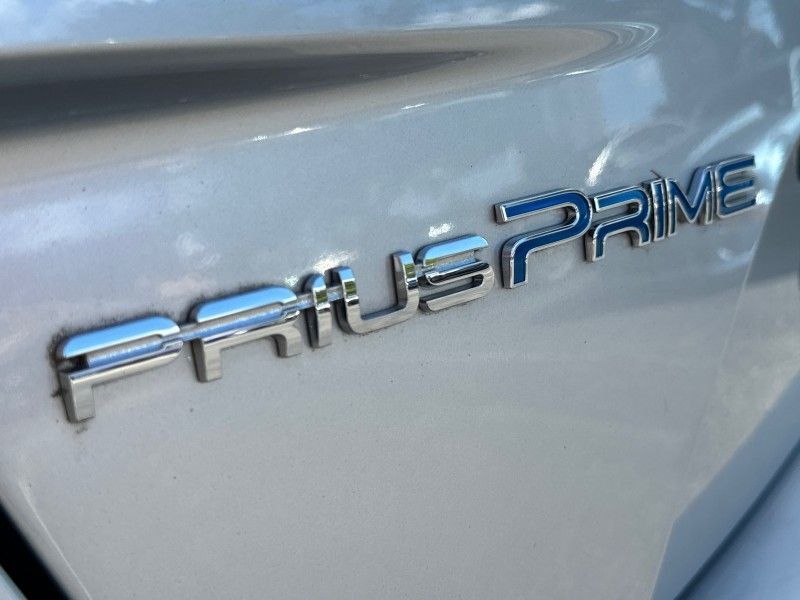 2018 Toyota Prius Prime Plus Worcester MA 2018 Toyota Prius Prime Plus Worcester MA