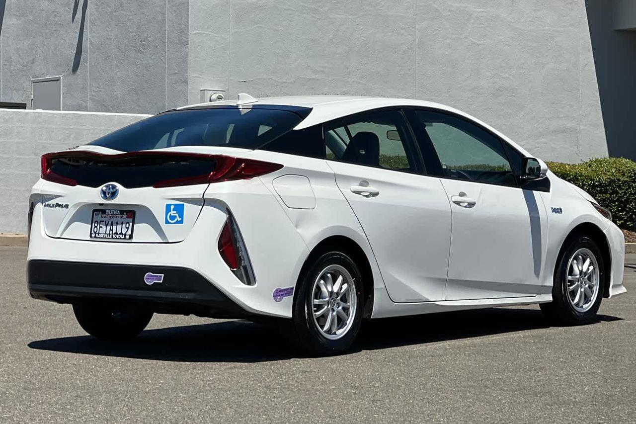 2018 Toyota Prius Prime Premium