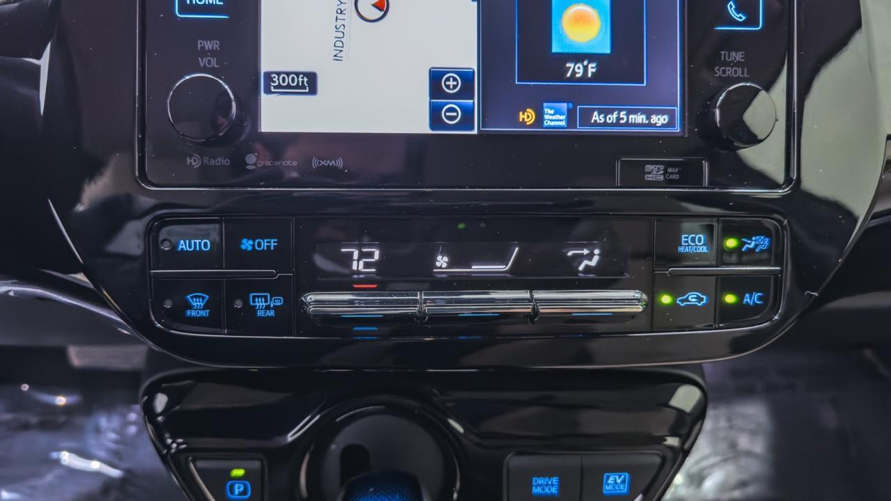2018 Toyota Prius Three Tallmadge OH