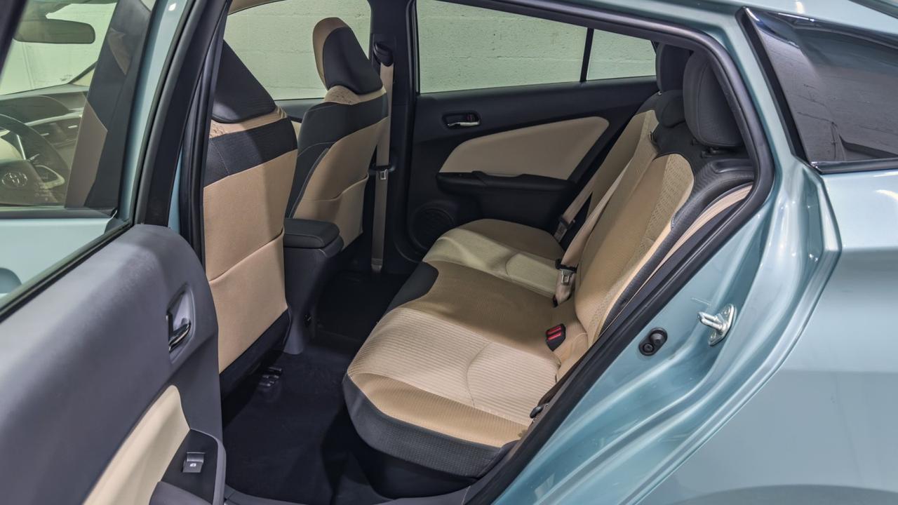 2018 Toyota Prius Three Tallmadge OH