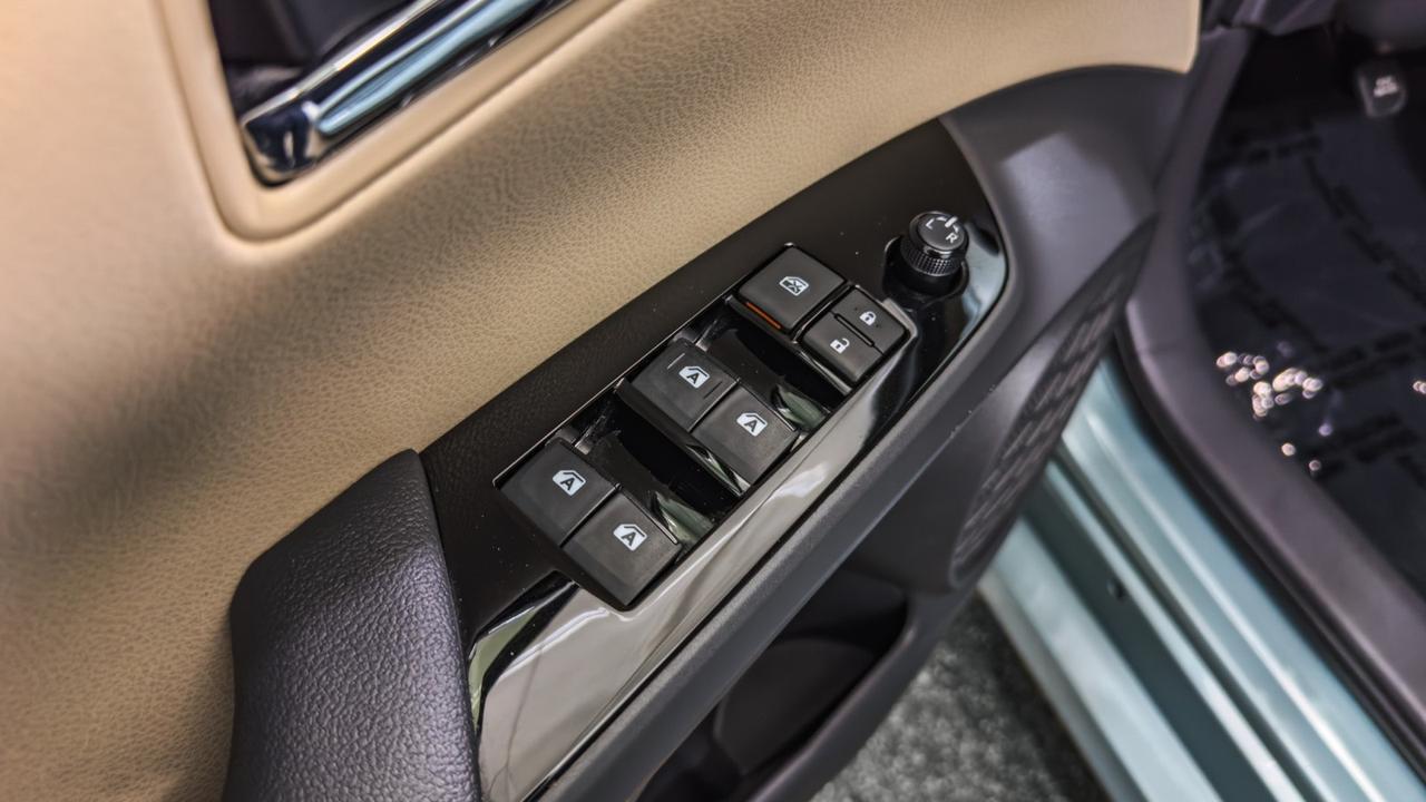 2018 Toyota Prius Three Tallmadge OH