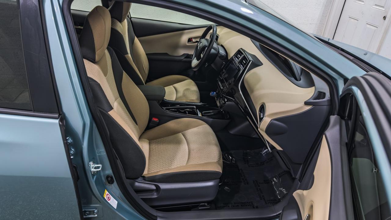 2018 Toyota Prius Three Tallmadge OH