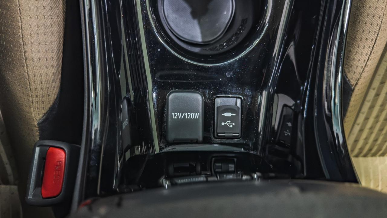 2018 Toyota Prius Three Tallmadge OH