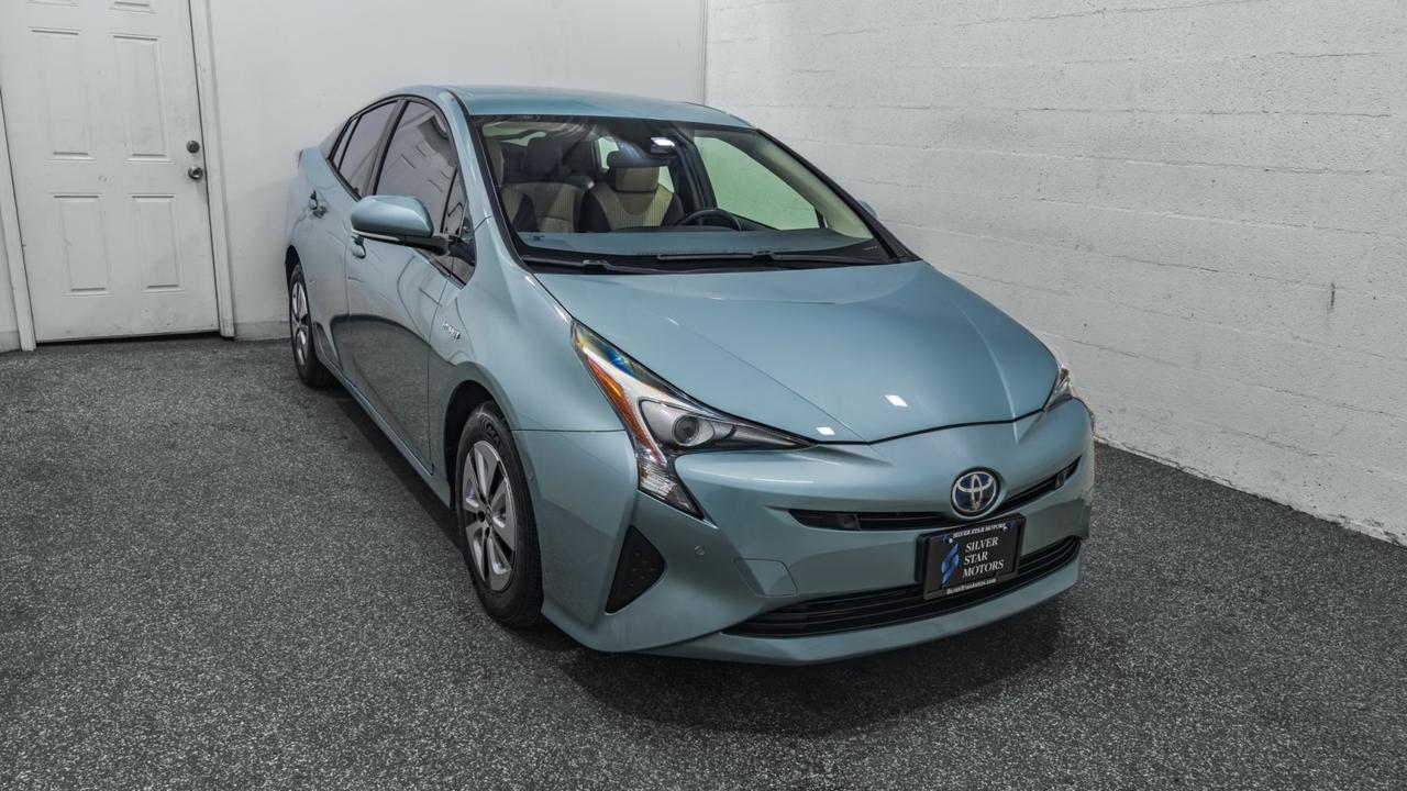 2018 Toyota Prius Three Tallmadge OH