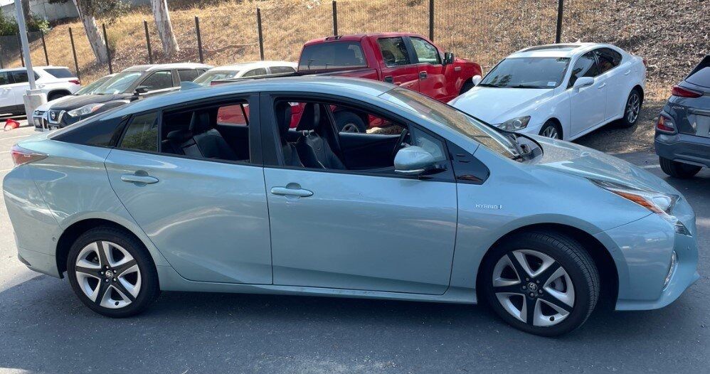 2018 Toyota Prius Three Touring Portland OR