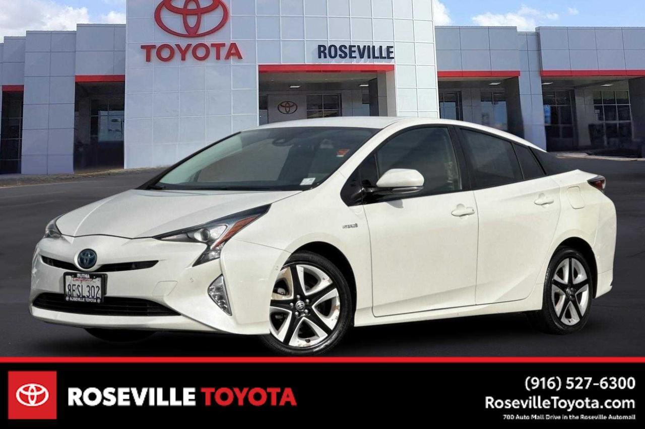 2018 Toyota Prius Three Touring