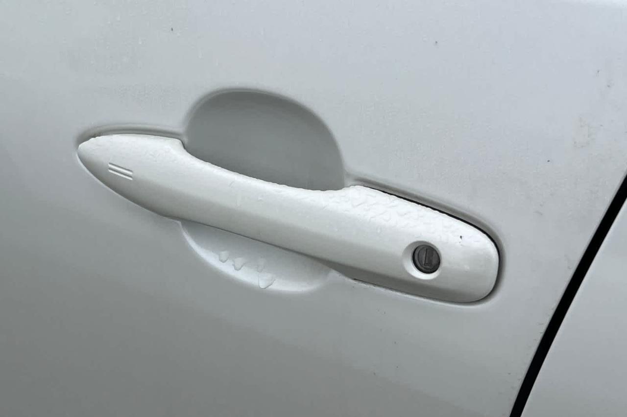 2018 Toyota Prius Three Touring Roseville CA