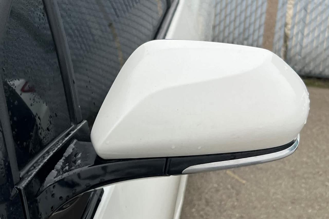 2018 Toyota Prius Three Touring Roseville CA