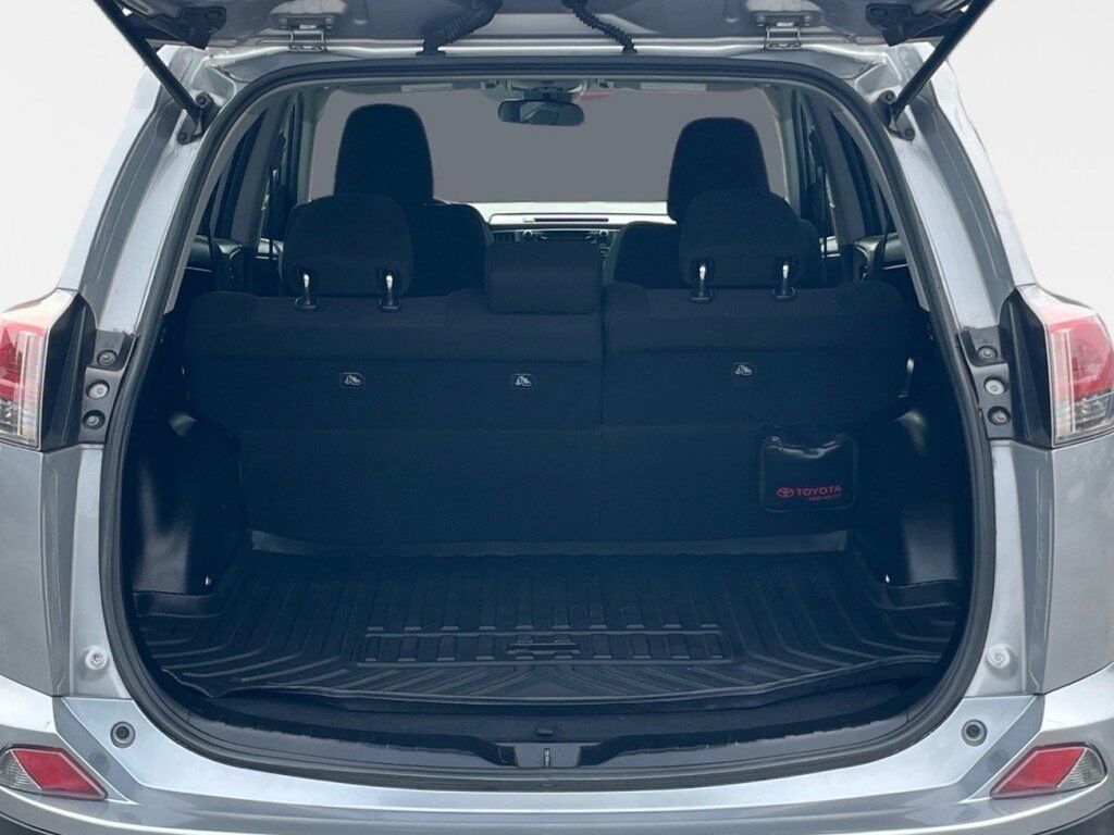 2018 Toyota RAV4 Oak Ridge TN