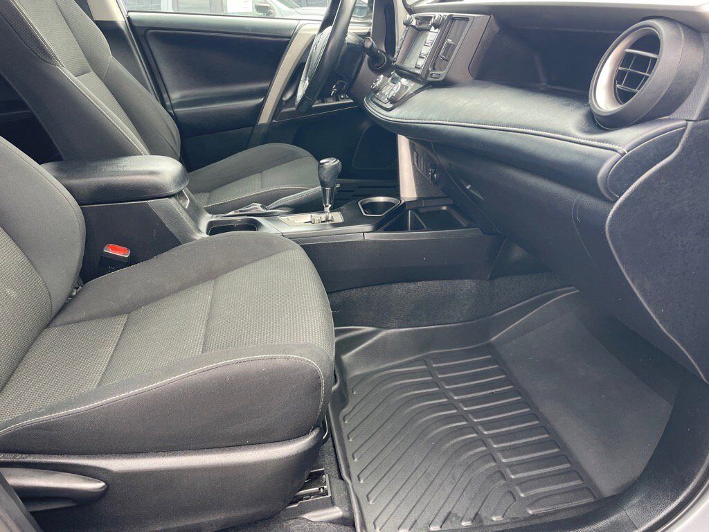 2018 Toyota RAV4 Oak Ridge TN