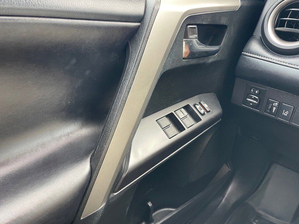 2018 Toyota RAV4 Oak Ridge TN