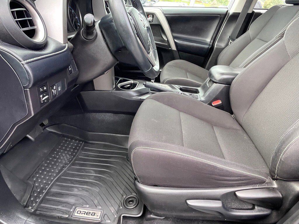 2018 Toyota RAV4 Oak Ridge TN