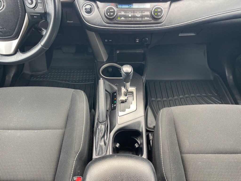 2018 Toyota RAV4 Oak Ridge TN