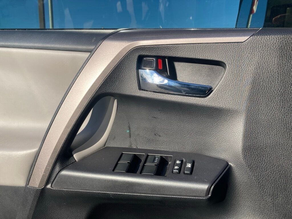 2018 Toyota RAV4 San Antonio TX