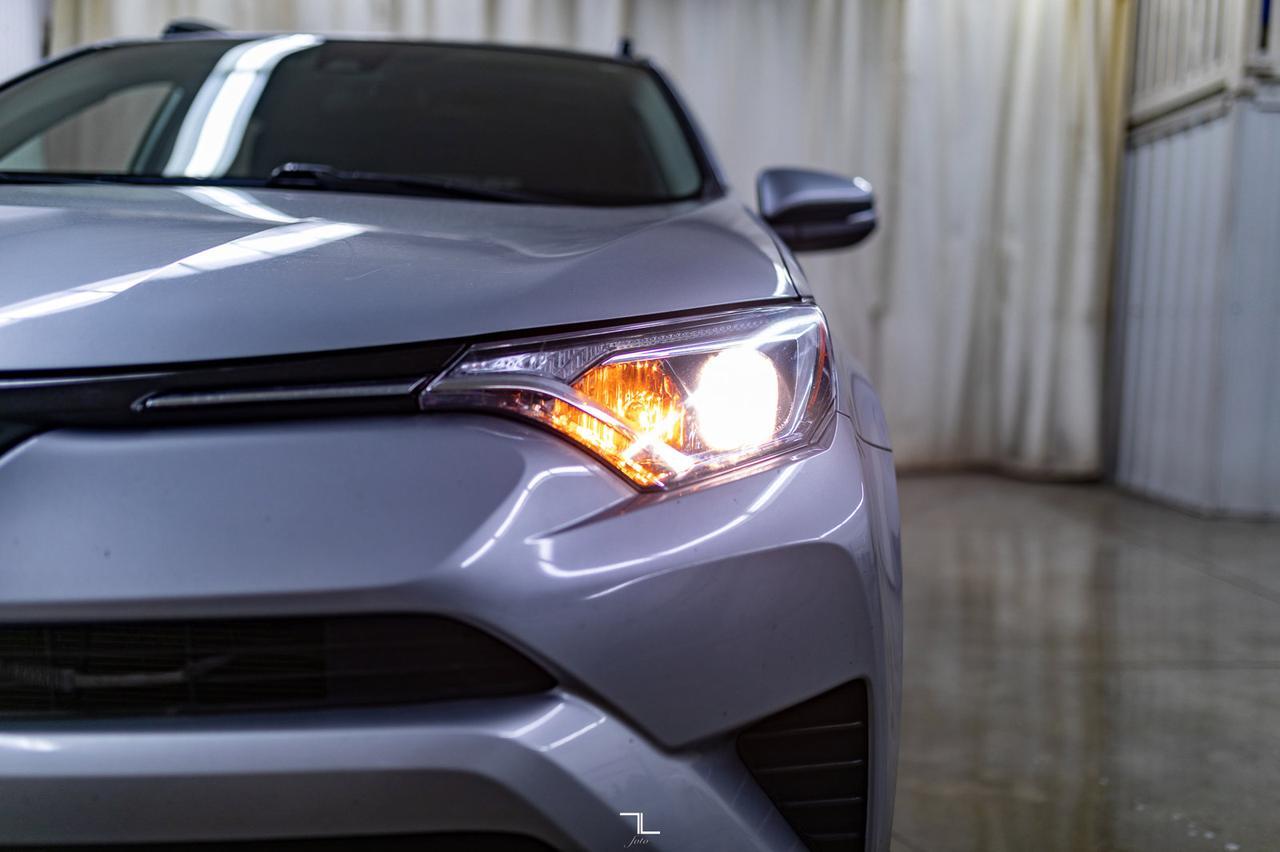 2018 Toyota RAV4 AWD LE BCam Red Deer AB