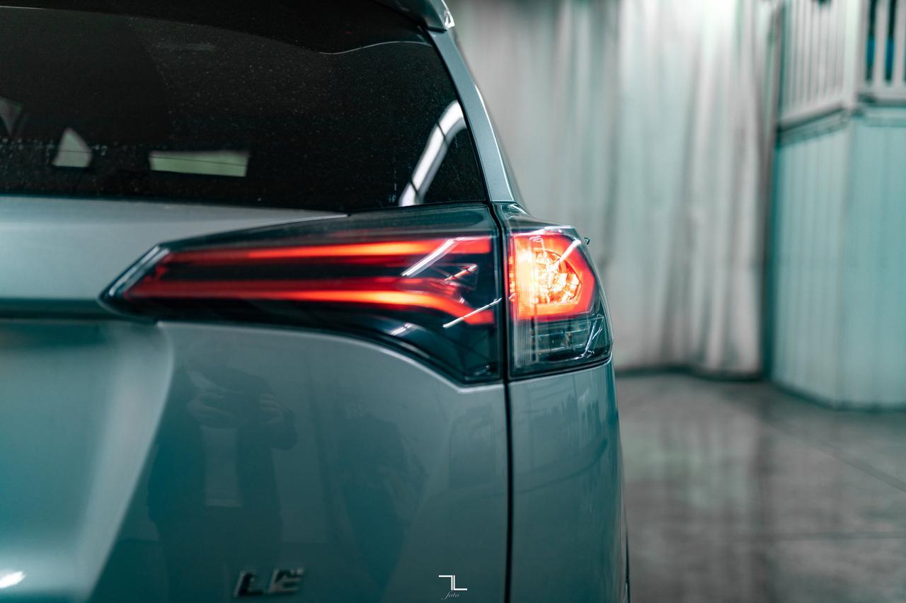 2018 Toyota RAV4 AWD LE BCam Red Deer AB