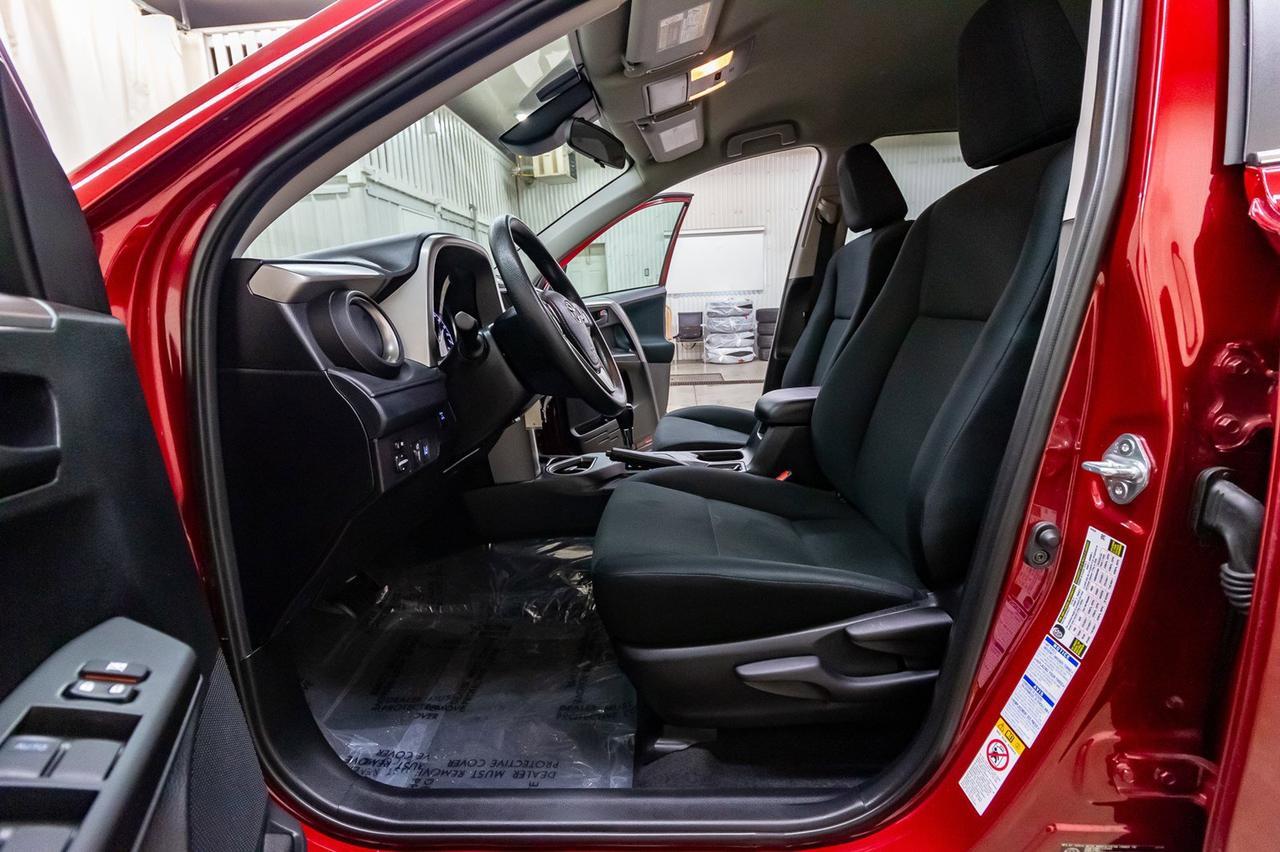 2018 Toyota RAV4 AWD LE BCam Red Deer AB