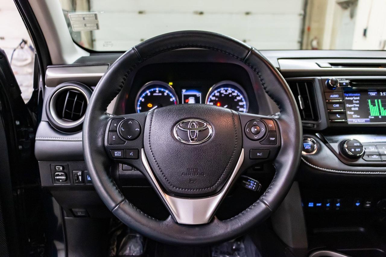 2018 Toyota RAV4 AWD XLE Roof BCam Red Deer AB