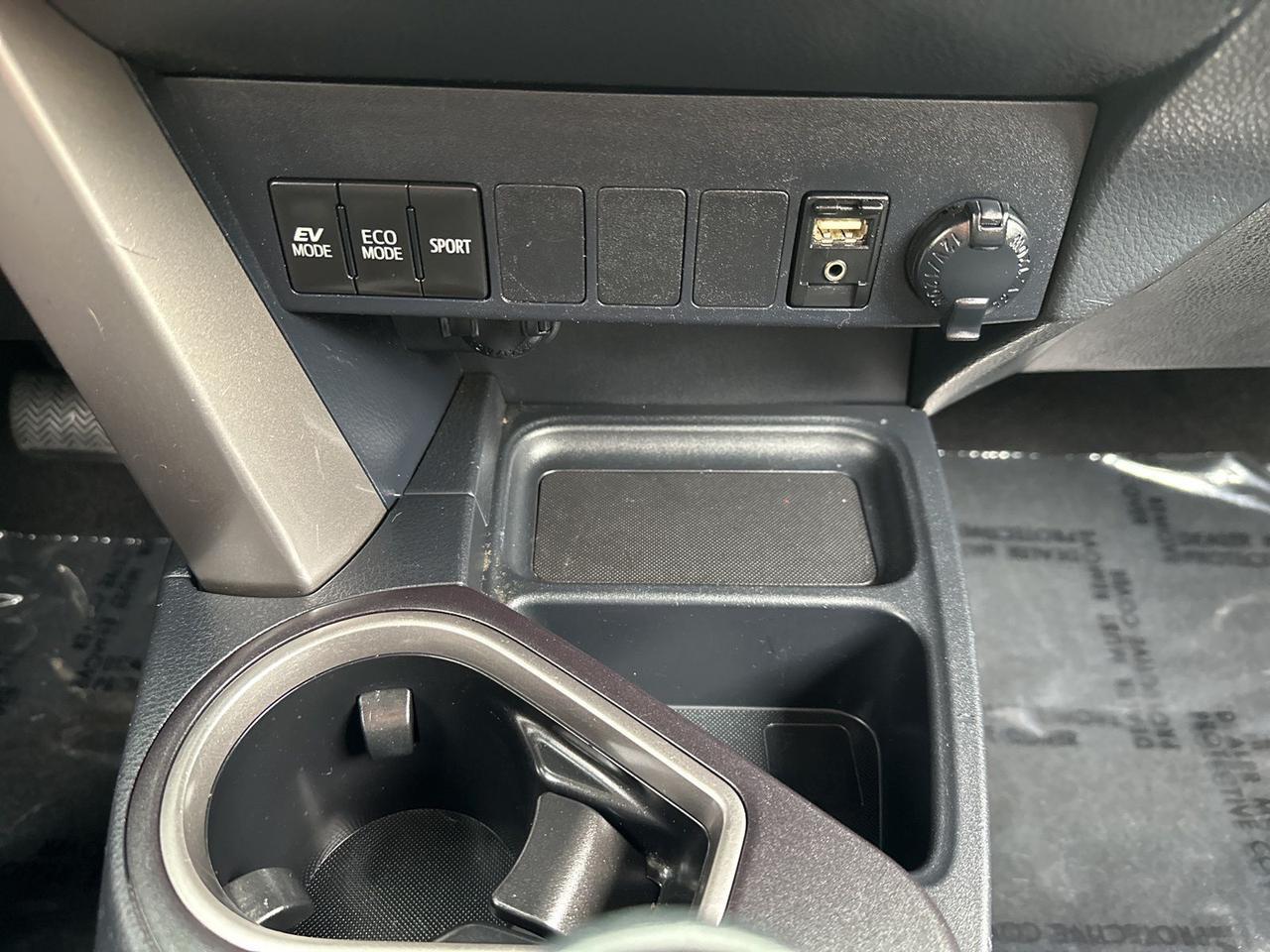 2018 Toyota RAV4 Hybrid LE Chantilly VA