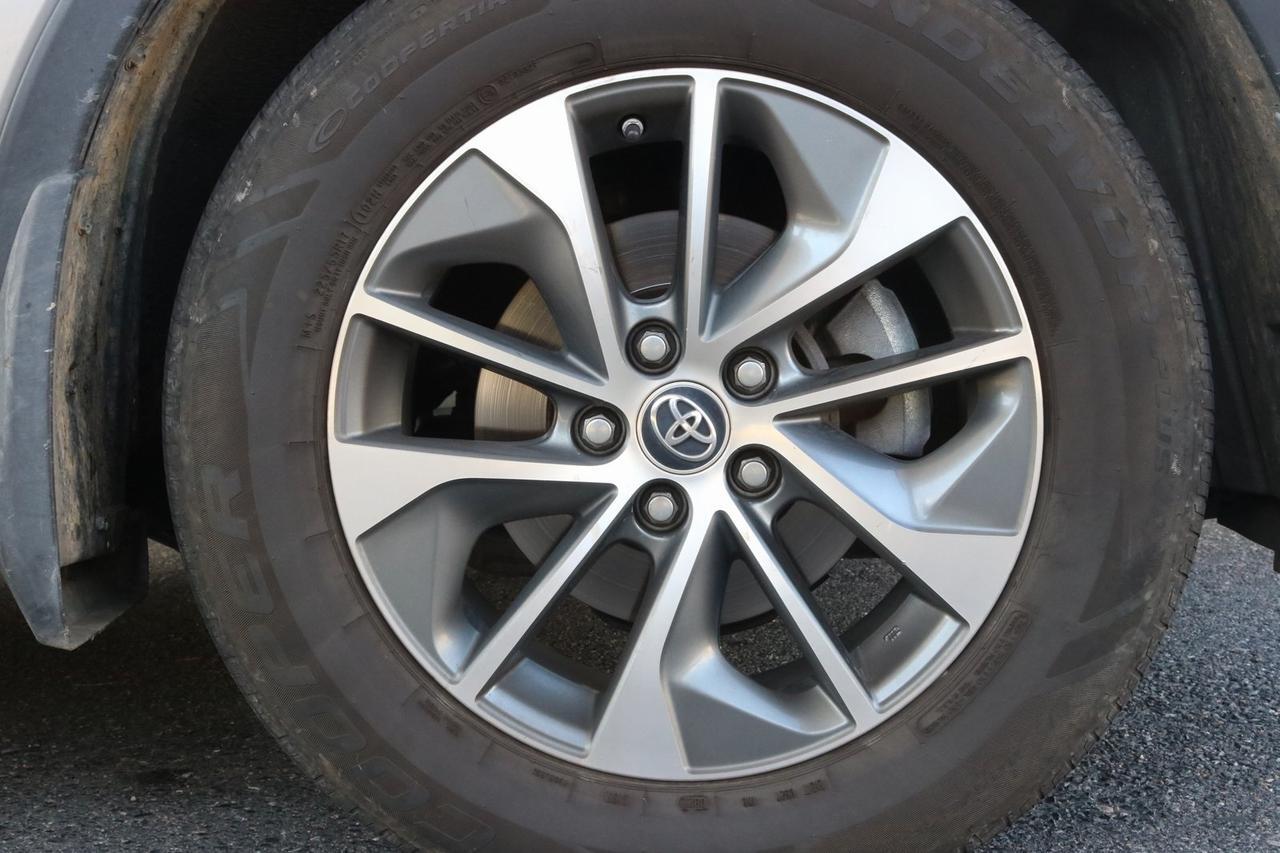 2018 Toyota RAV4 Hybrid LE Fredericksburg VA