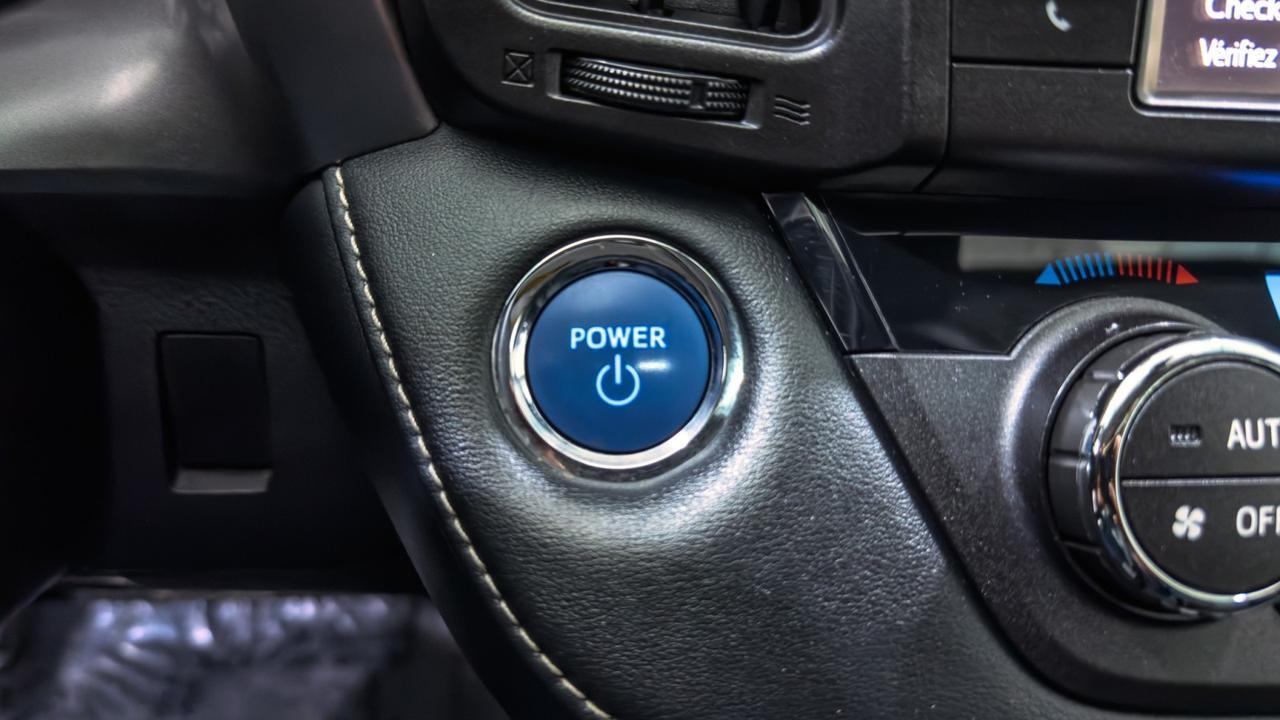 2018 Toyota RAV4 Hybrid Limited AWD Tallmadge OH