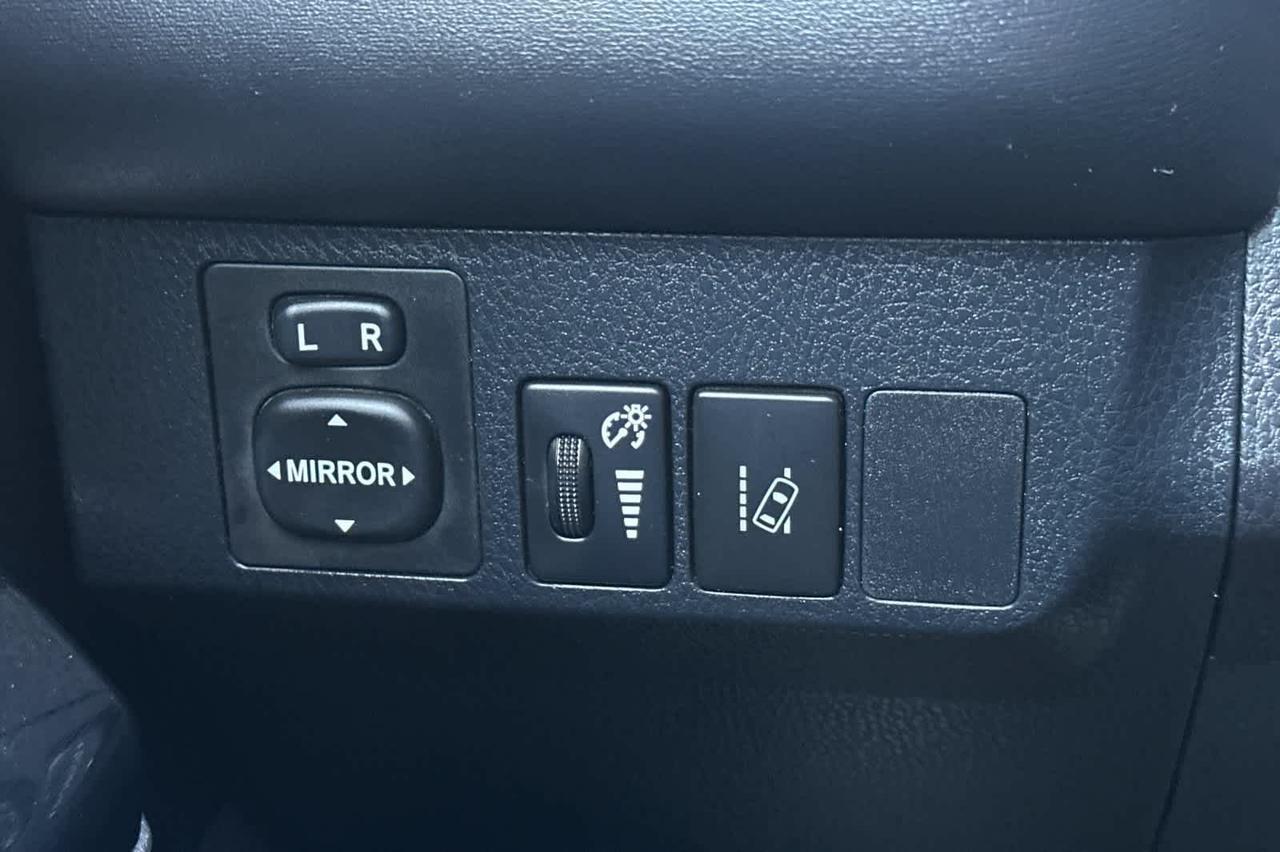 2018 Toyota RAV4 Hybrid Limited Roseville CA