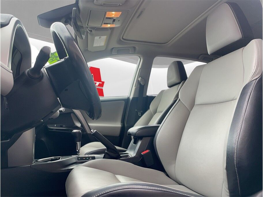 2018 Toyota RAV4 Hybrid Limited Sport Utility 4D Port Orchard WA