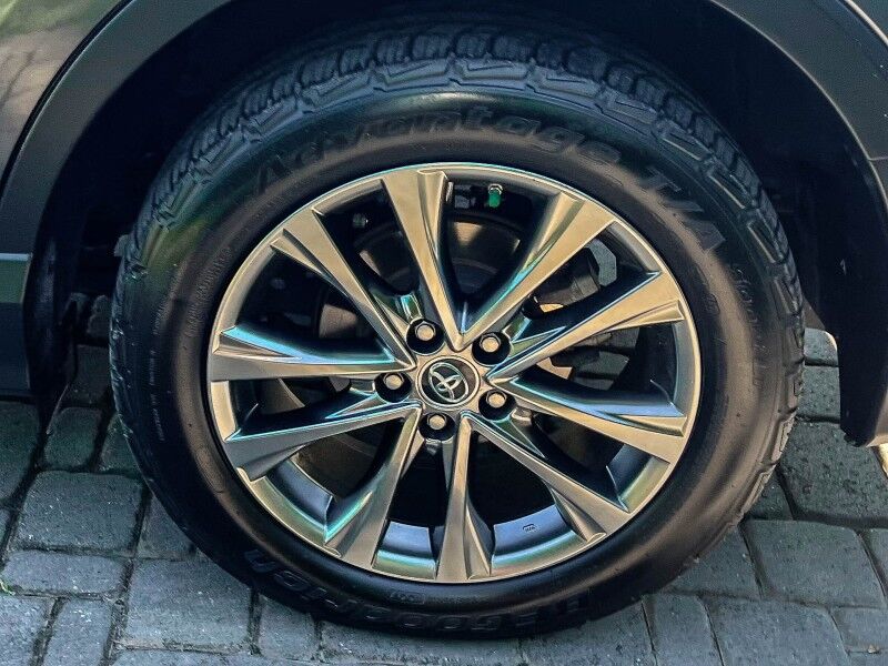 2018 Toyota RAV4 Hybrid Limited Wilmington NC
