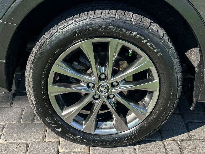 2018 Toyota RAV4 Hybrid Limited Wilmington NC