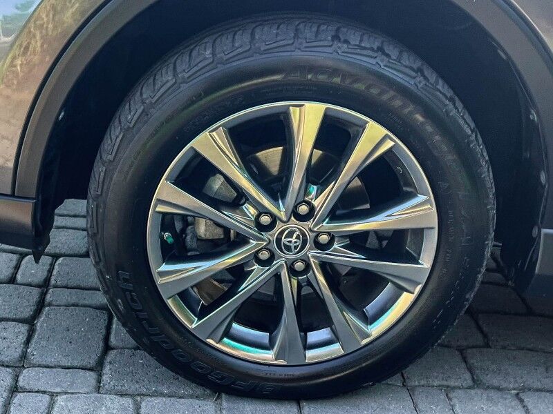 2018 Toyota RAV4 Hybrid Limited Wilmington NC