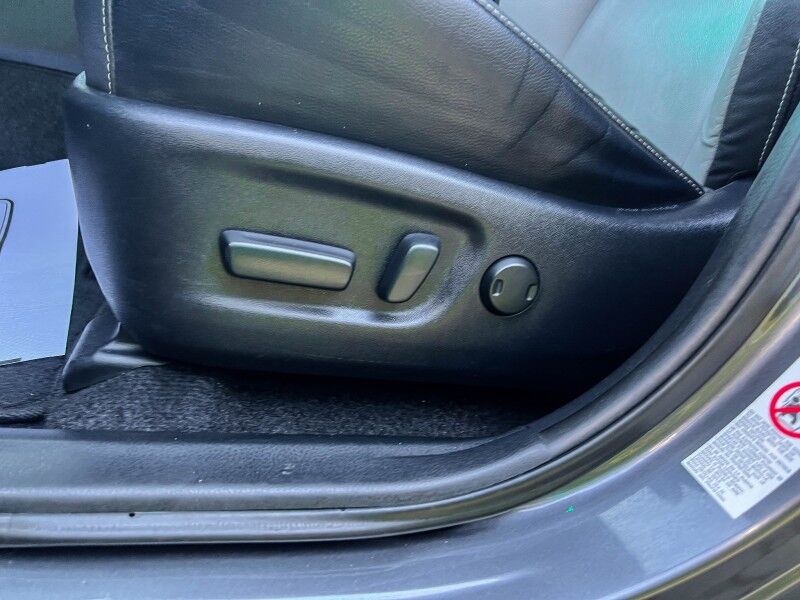 2018 Toyota RAV4 Hybrid Limited Wilmington NC