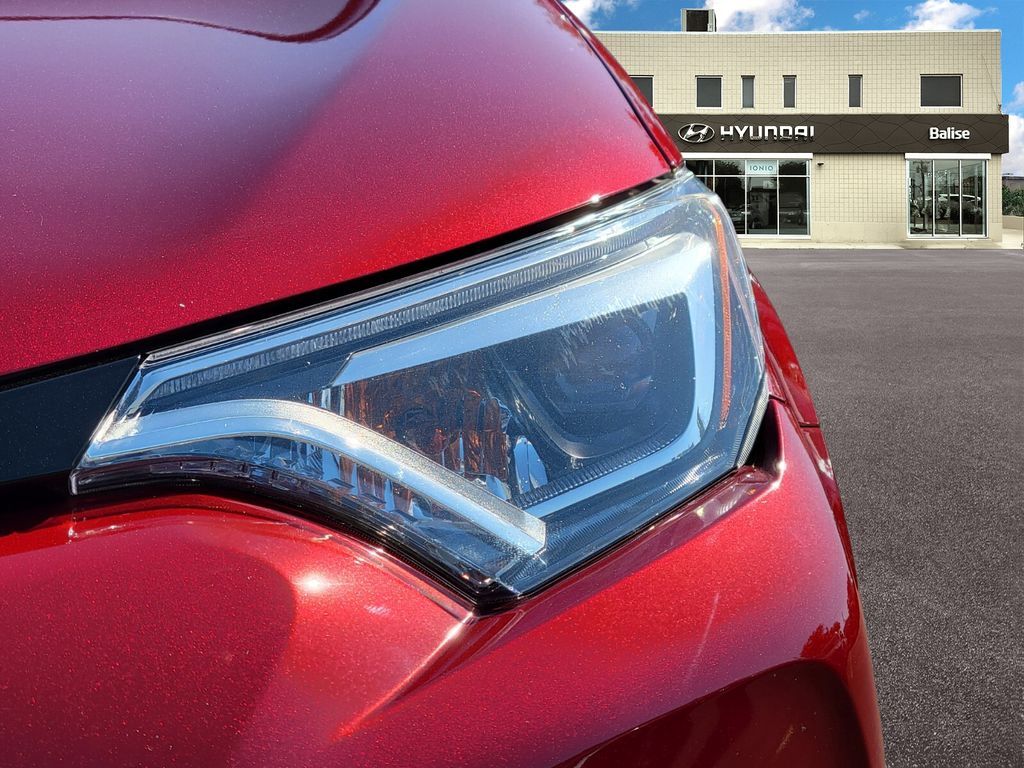 2018 Toyota RAV4 Hybrid SE North Attleboro MA