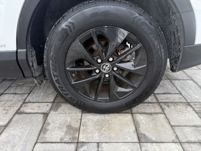 2018 Toyota RAV4 Hybrid XLE | LE East Islip NY