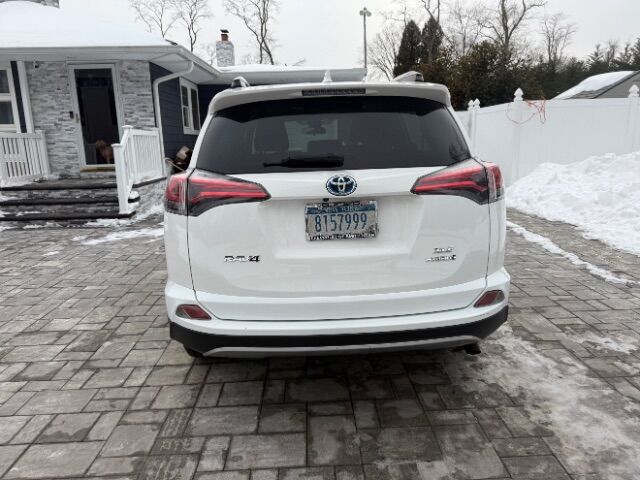 2018 Toyota RAV4 Hybrid XLE | LE East Islip NY