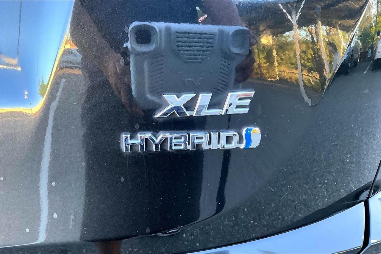 2018 Toyota RAV4 Hybrid XLE Folsom CA