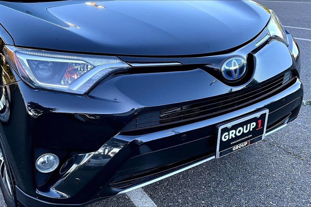 2018 Toyota RAV4 Hybrid XLE Folsom CA
