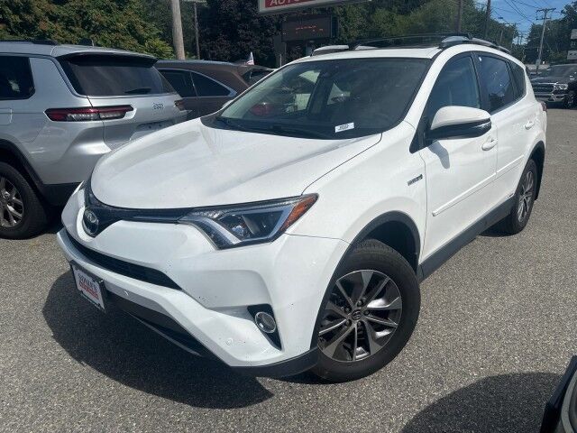 2018 Toyota RAV4 Hybrid XLE Worcester MA