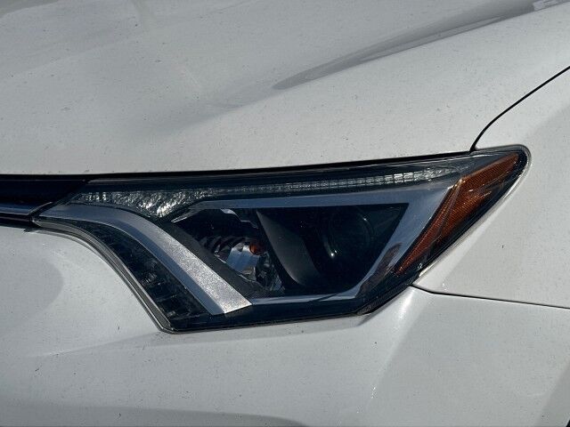 2018 Toyota RAV4 Hybrid XLE Worcester MA