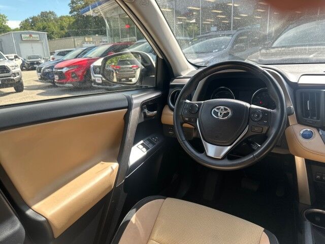 2018 Toyota RAV4 Hybrid XLE Worcester MA