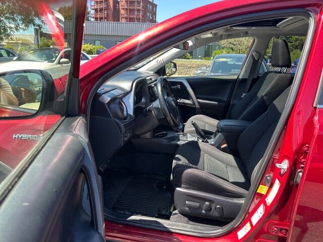 2018 Toyota RAV4 Hybrid XLE Worcester MA