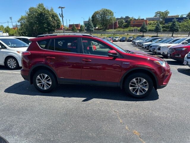 2018 Toyota RAV4 Hybrid XLE Worcester MA