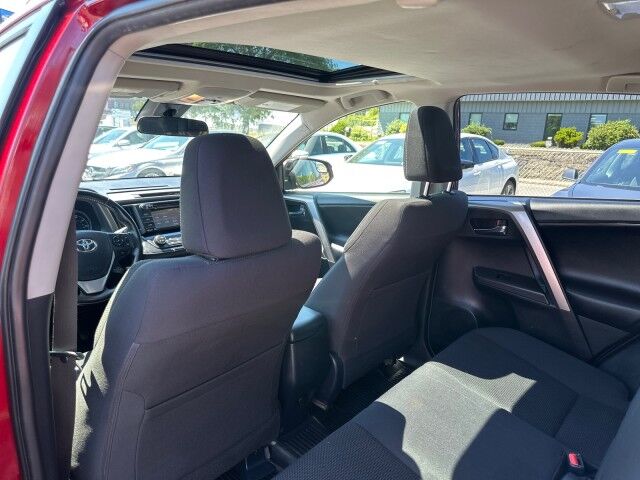 2018 Toyota RAV4 Hybrid XLE Worcester MA