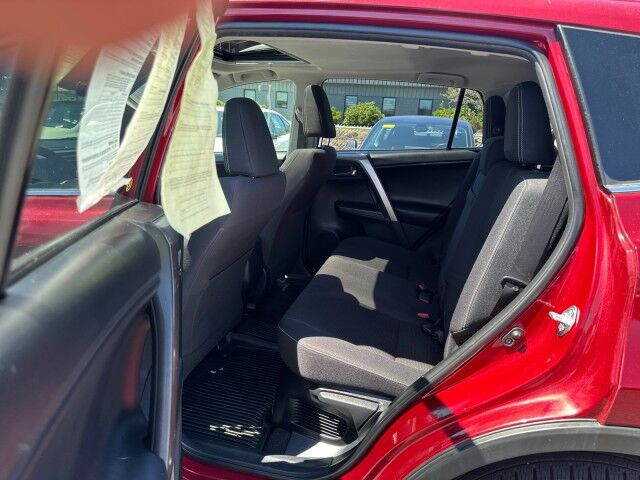 2018 Toyota RAV4 Hybrid XLE Worcester MA