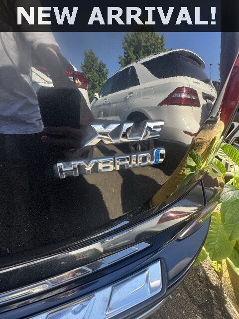 2018 Toyota RAV4 Hybrid XLE Renton WA
