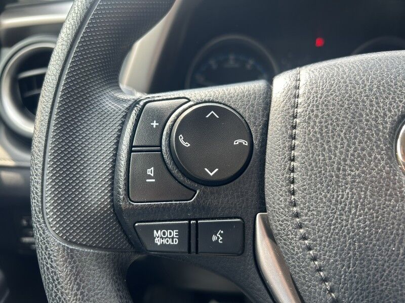2018 Toyota RAV4 LE - EXCELLENT SERVICE HISTORY Webster MA