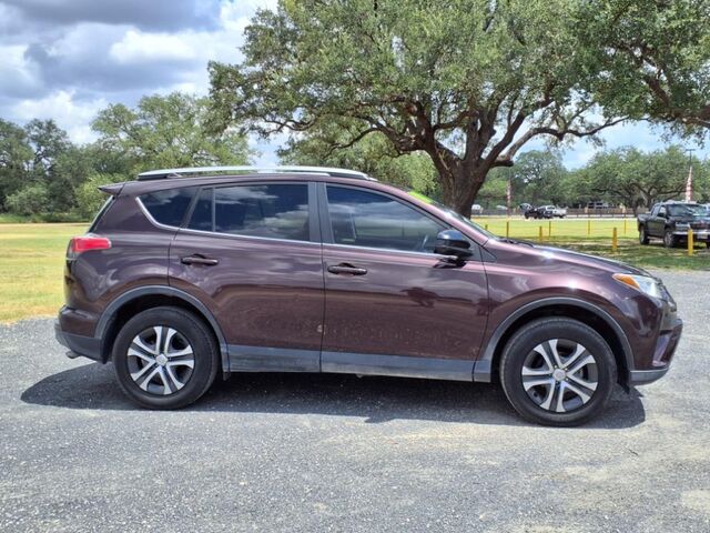 2018 Toyota RAV4 LE  TX